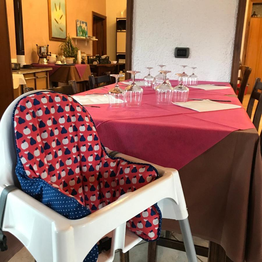 La Buca Delle Fate Ristorante Albergo Pievepelago Eksteriør billede